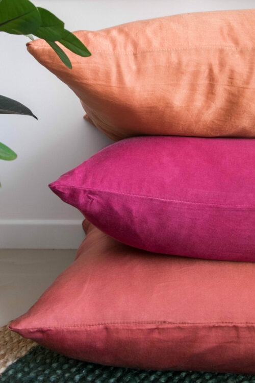 Housse de coussin en soie