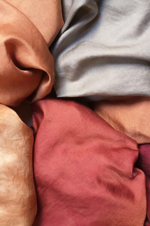 Housse de coussin en soie