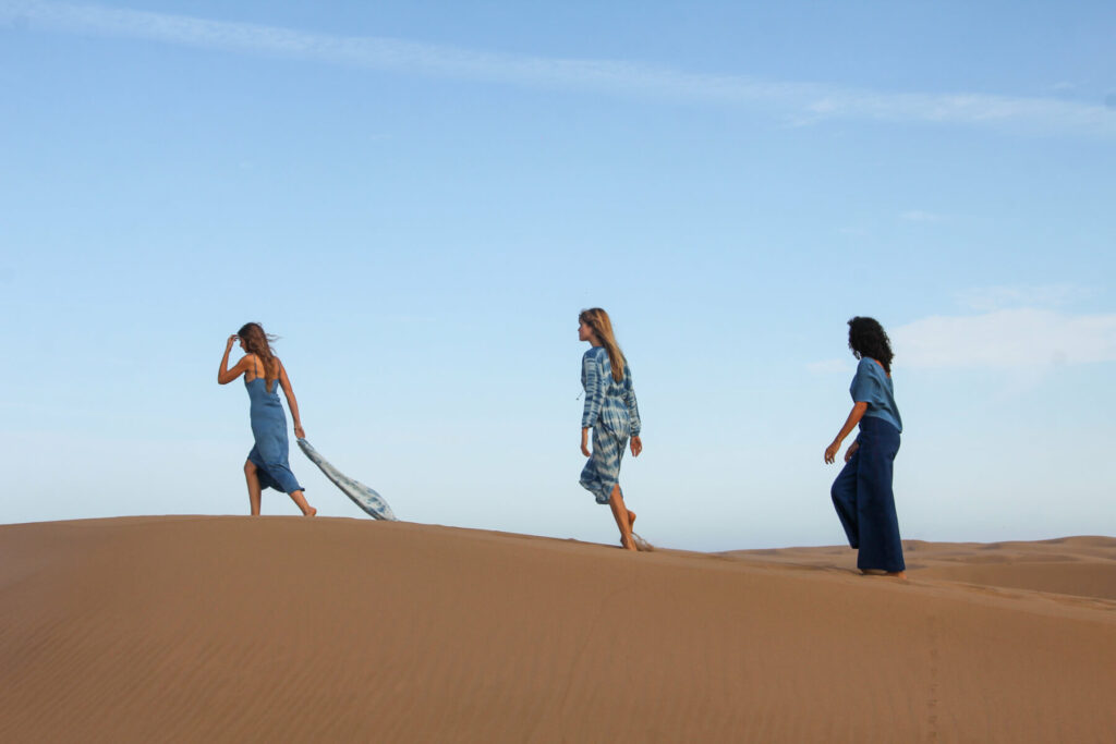 Collection Kosmic Blues indigo dunes