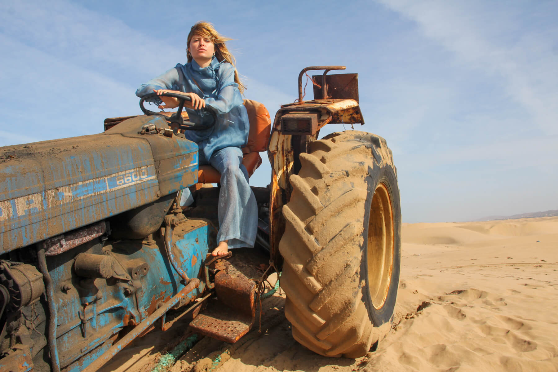 Collection Kosmic Blues indigo blouse Menakha